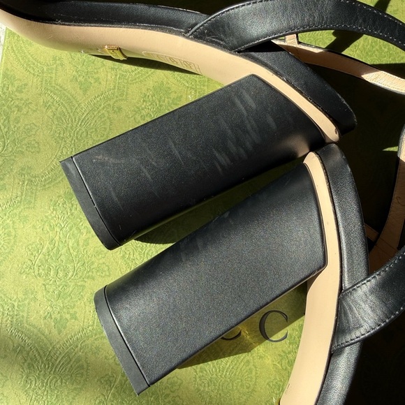 Gucci | Marmont Black Leather Sandals - 39 - Picture 6 of 8